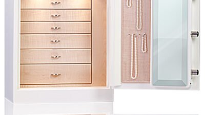 Heavy duty jewelry safe for ultimate protection