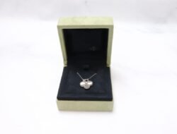 vca jewelry price Discover the Elegance and Value