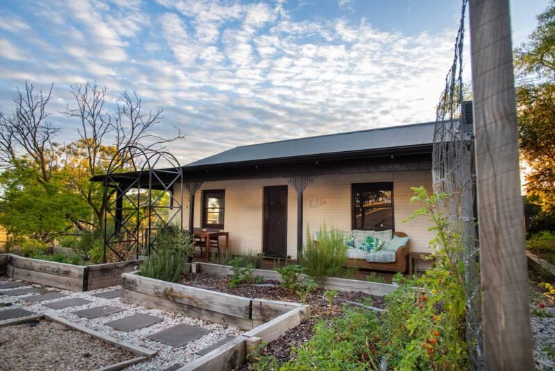 10 Best Tips for Buying Distressed Property | Mashvisor