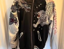 Koisea jacket the ultimate blend of style and comfort