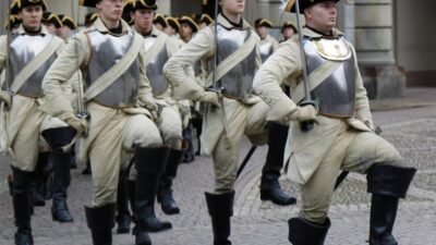 The Royal Guard was formed (1521) | Sabaton Official Website