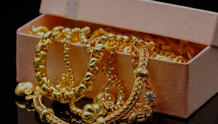 We buy gold and jewelry