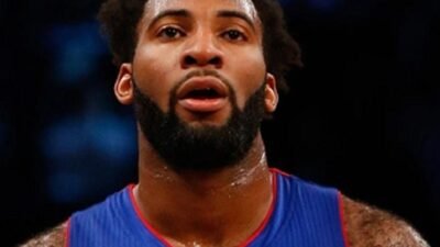 Andre assous featherweight sandals