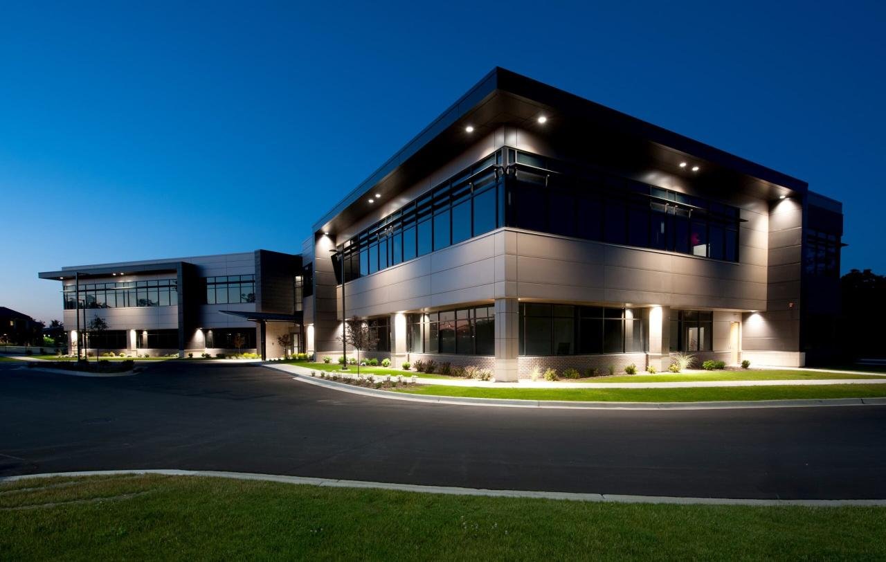 18 Publicly Traded Property Portal Companies - Infographic | Online ...