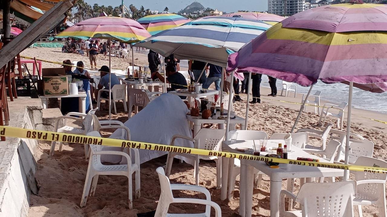En plena playa asesinan a balazos a un hombre en Mazatlán | Los ...