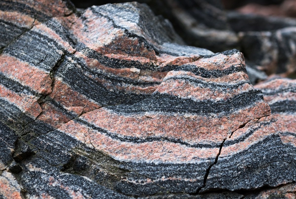 Gneiss: Exploring This Rock Type and Its Characteristics - Rock Seeker