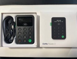 Small business card machine for effortless networking