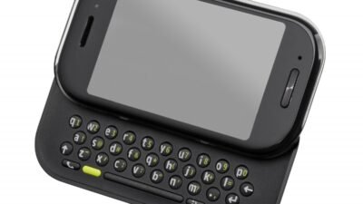 Clipart - A Mobile Phone