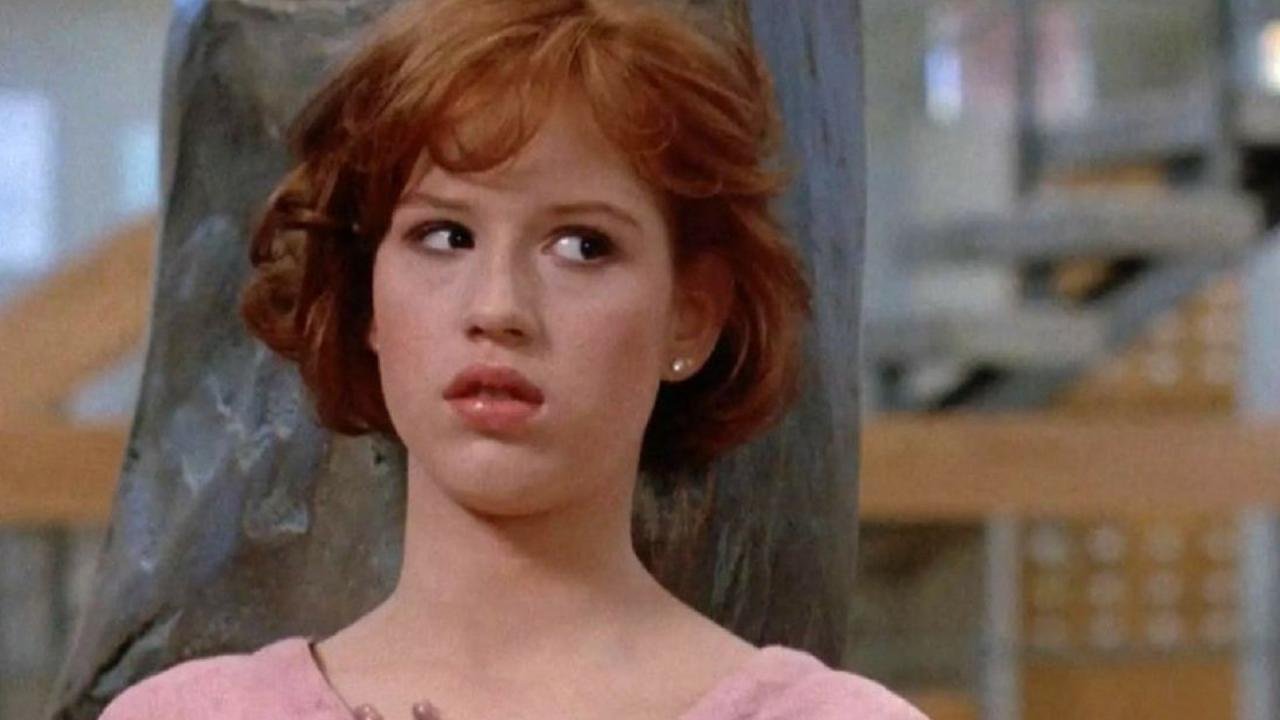 Molly Ringwald's Relationships: A Look Back At The Iconic Actress's ...