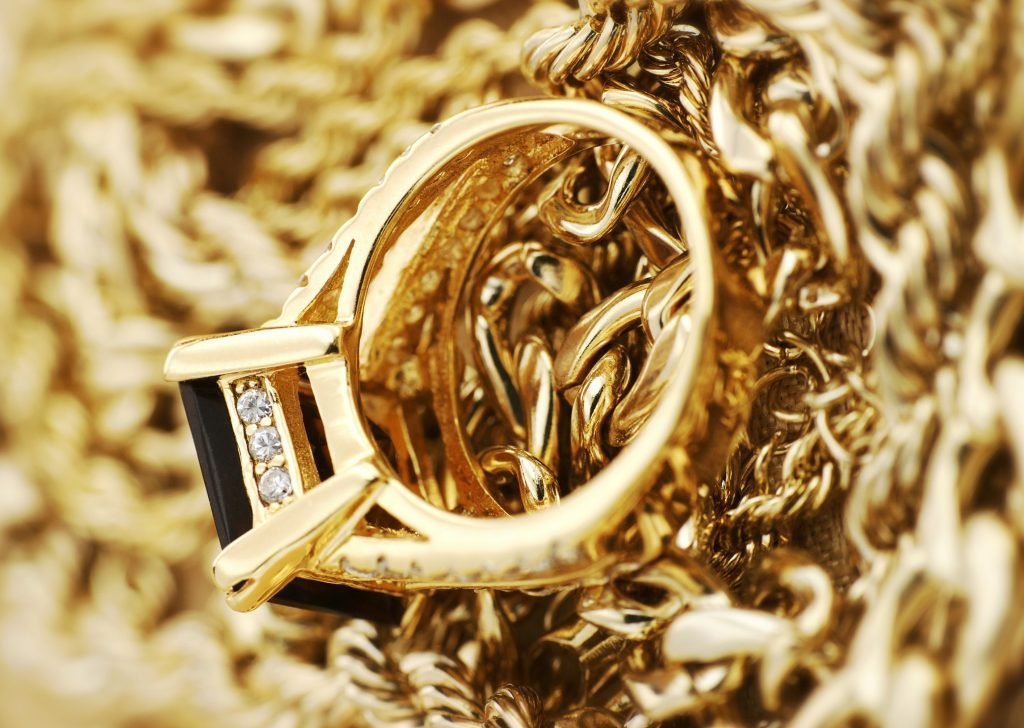 A Scrap Of Gold. Old And Broken Jewelry Stock Image - Image of ...